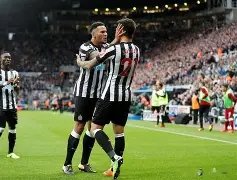 国脚集结号,万项,邝兆镭,九游会,j9,九游会官方网站,j9官网,九游会游戏,j9真人游戏,九游会平台