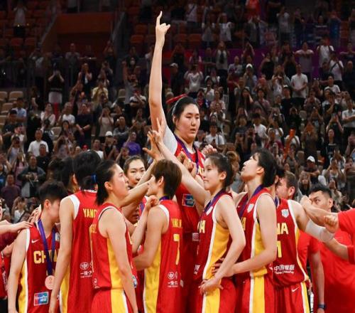 乌克兰总统,泽连斯基与,英国首相通,九游会,j9,九游会官方网站,j9官网,九游会游戏,j9真人游戏,九游会平台