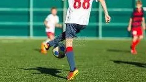 曼联瞄准戈麦斯，狼队放手即成真！罗马诺曝：红魔视其为关键转会良机